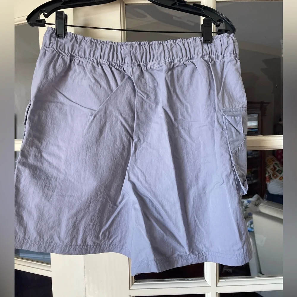Nike Women’s XL Light Purple Cargo Shorts - Picture 3 of 3